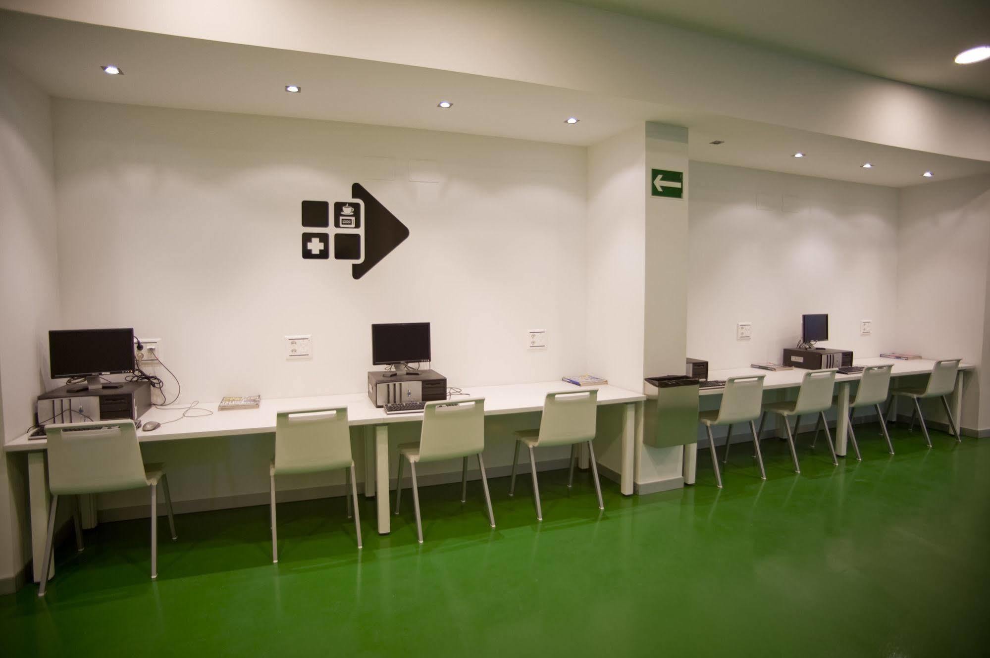 Bbk Bilbao Good Hostel Exterior foto