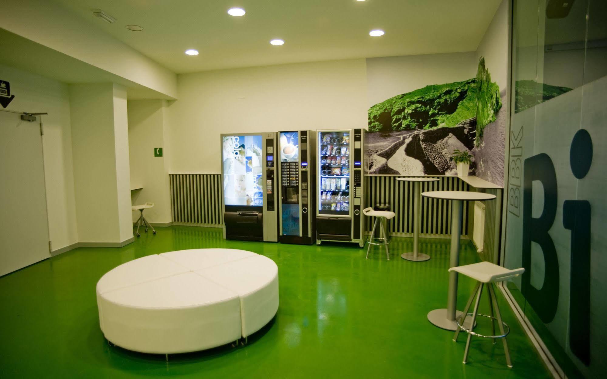 Bbk Bilbao Good Hostel Exterior foto